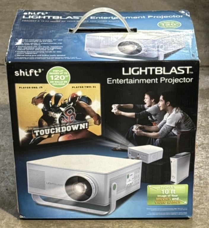 (R) LightBlast  Projector displays images up to