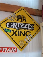 Corplex grizzly tobacco sign 23x23