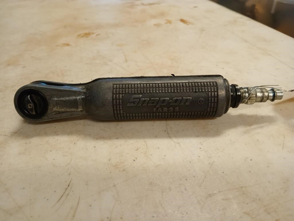 Snap-on 1/4" drive air impact wrench