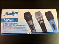 Moukey Professional Dynamic Microphone MWm-5 Home