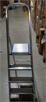 3 ft Steel ladder