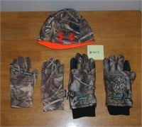 HUNTING GLOVES & UNDER ARMOUR HAT