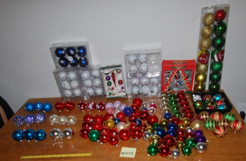 LARGE GROUP OF MISC. CHRISTMAS ORNAMENTS