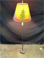 Woodsy Theme Floor Lamp