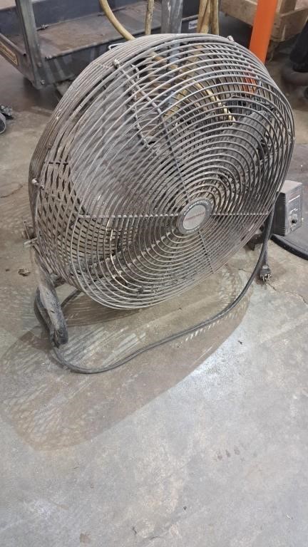 Honeywell commercial grade fan 15 inch