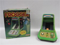 COLECO "FROGGER" B/O ARCADE GAME: