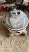 8 GALLON SHOP VAC