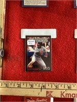 Leaf 93/162 Deion Sanders Braves CF Baseball Card