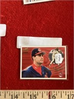 Aurora 00/46 Omar Vizquel Indians SS Baseball Card