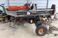 Huskee 28 Ton (Gas) Log Splitter(Shop)