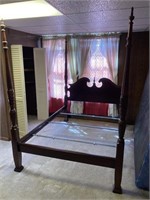 Poster bed