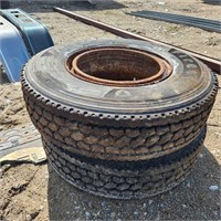 2- 11R 22.5 Retread Truck Wheels