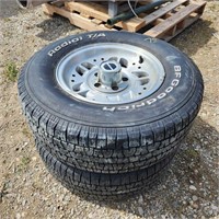 2- 225/70R15 Alum Wheels 60% Tread