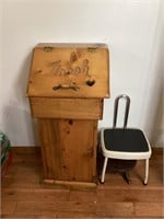 Wood trashcan and two stools