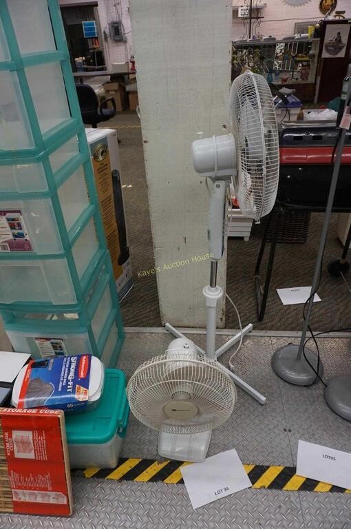 2-oscillating fans-floor & table-top, working