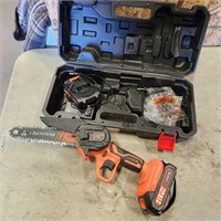6" Chainsaw w Batteries & charger