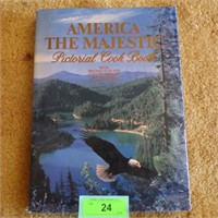 AMERICA THE MAJESTIC COFFEE TABLE BOOK