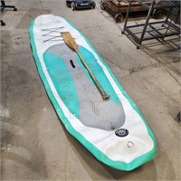 Inflatable Paddle Board w paddle