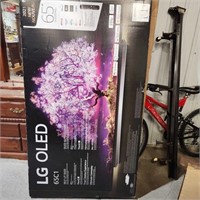 2021 65" LG OLED TV as is