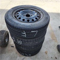 4- 195/65R15 Tires 60% Tread one tire shot