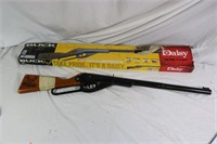 DAISEY BUCK BB GUN-WORKS-CHECK PHOTOS