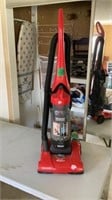 Dirt devil vacuum cleaner