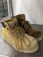 BRAHMA BOOTS SZ 9