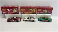 (3) ACTION die cast cars 1:24 scale, the muppet