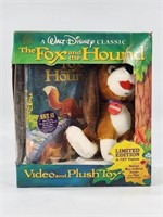 WALT DISNEY FOX & HOUND VHS & PLUSH NIB