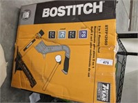 BOSTICH  PNEUMATIC FLOORING TOOL