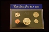 (10 sets): 1968S in shipping box, OGP.