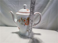 Marked tea pot