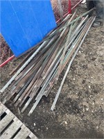 Quantity of T-bar fencepost