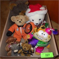 ASST. PLUSH BEARS- AIR & SCIENC MUSEUM, GARFIELD>>