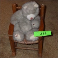 1993 TY JOINTED BEAR (8 1/2") IN RUSH SEAT CHAIR