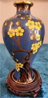 V - VINTAGE CHINESE VASE & STAND 7"T (L13)