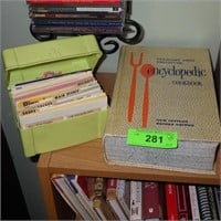 1968 ENCYCLOPEDIC COOKBOOK & VINTAGE RECIPE BOX
