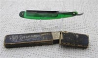 GREEN LIZARD STRAIGHT RAZOR IN CORRECT BOX