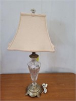 BILL HEALY CUT CRYSTAL LAMP, SIGNED AT GLASS BASE