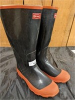 BOSS RUBBER BOOTS SIZE 10
