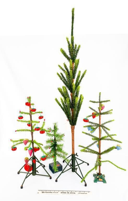 4 Decorative Christmas Trees