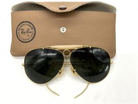 Vintage Sunglasses and Ray Ban Case
(Sunglasses