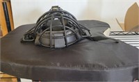UMPIRE MASK AND CHEST PROTECTOR