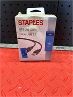 Staples Usb 2.0 cable Damaged box