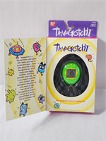 1996 Bandai Tamagotchi in original box