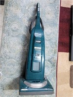 Kenmore Vacuum 
44×15×13.5