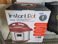 INSTANT POT