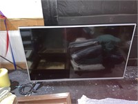 working 42" LG flat screen TV