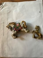 Antique horse ornament and brass horse