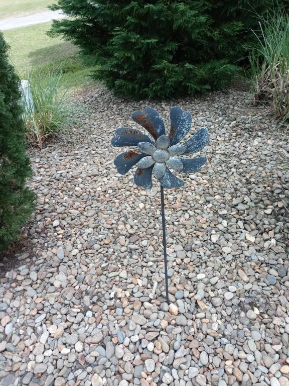 Sunflower Wind Mill 12x38